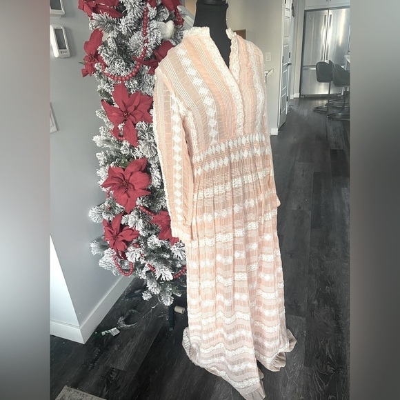 Vintage Lace Prairie Maxi Beth Dutton Peachy Pink White Lace approx size 6 10 - Picture 3 of 10